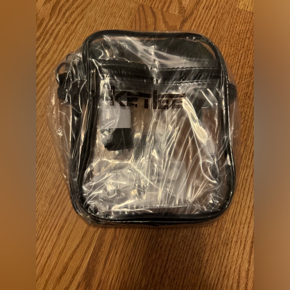 Clear Crossbody - NIP